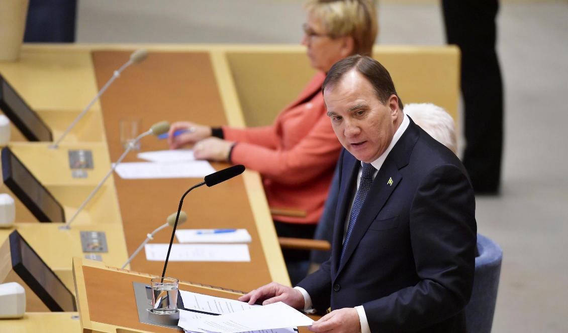 I hans fyra tidigare regeringsförklaringar har målet om EU:s lägsta arbetslöshet till 2020 funnits med, men i Löfvens femte var det borta. Foto: Anders Wiklund/TT