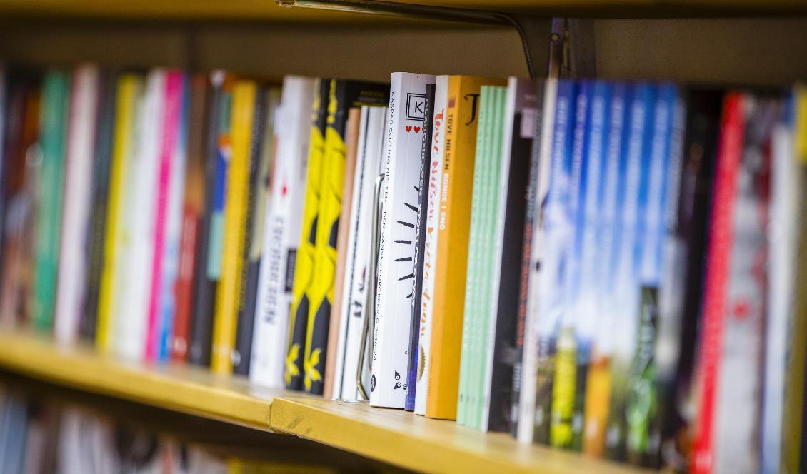 
En bok som lämnades tillbaka till Gävle stadsbibliotek på måndagen har varit på vift i över 50 år. Foto: Gorm Kallestad/NTB/TT-arkivbild                                                
