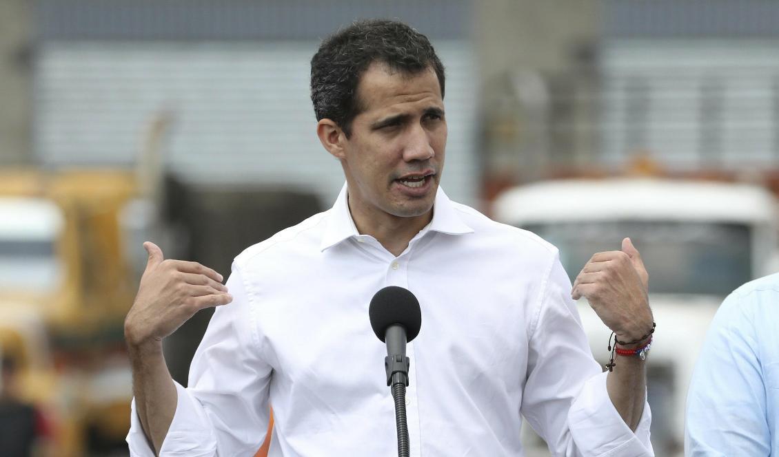 Den venezuelanske oppositionsledaren Juan Guaidó på ett möte med anhängare förra helgen. Foto: Fernando Vergara/AP/TT