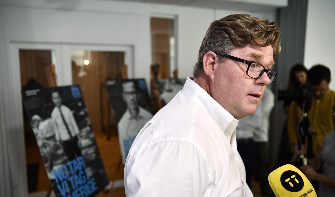 Moderaternas partisekreterare Gunnar Strömmer anser att C och L blir stödpartier. Foto: Erik Simander/TT-arkivbild