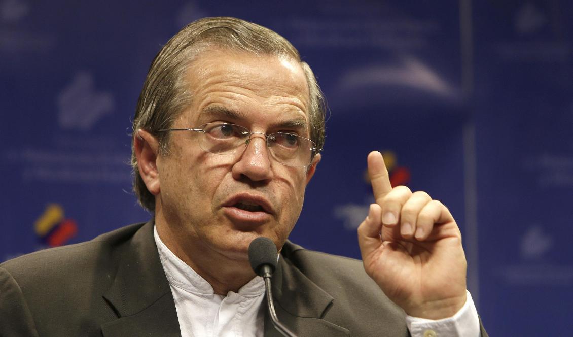 Den tidigare utrikesministern Ricard Patino tros ha lämnat landet. Foto: Dolores Ochoa/AP/TT