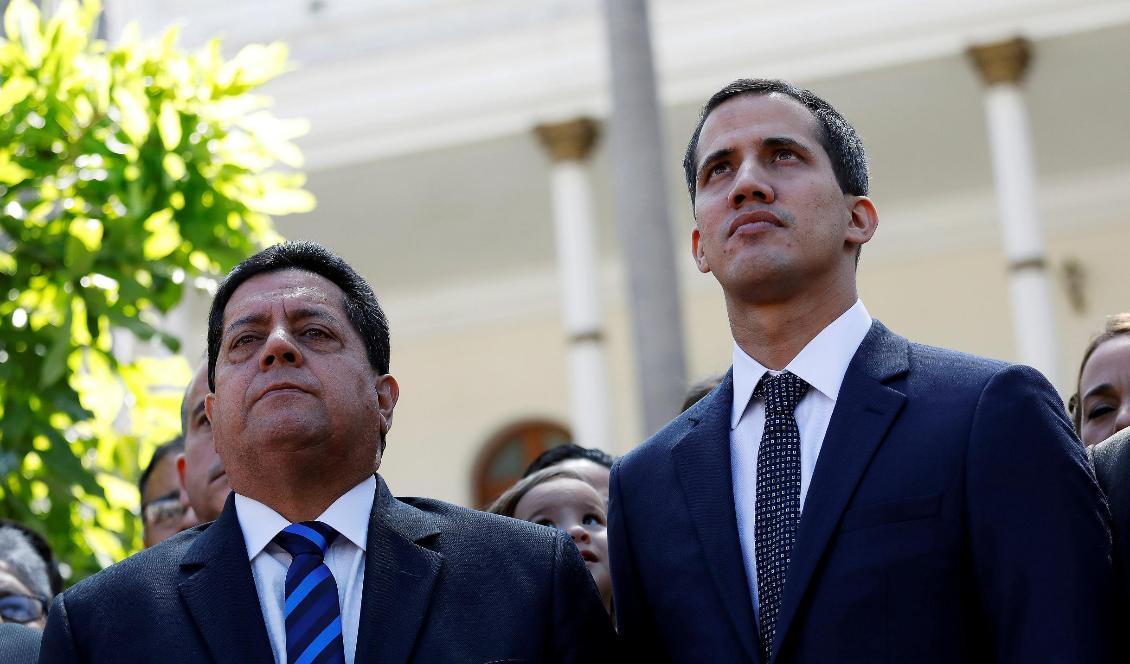 Arkivbild på Edgar Zambrano och Juan Guaidó. Foto: Manaure Quintero/Reuters/TT