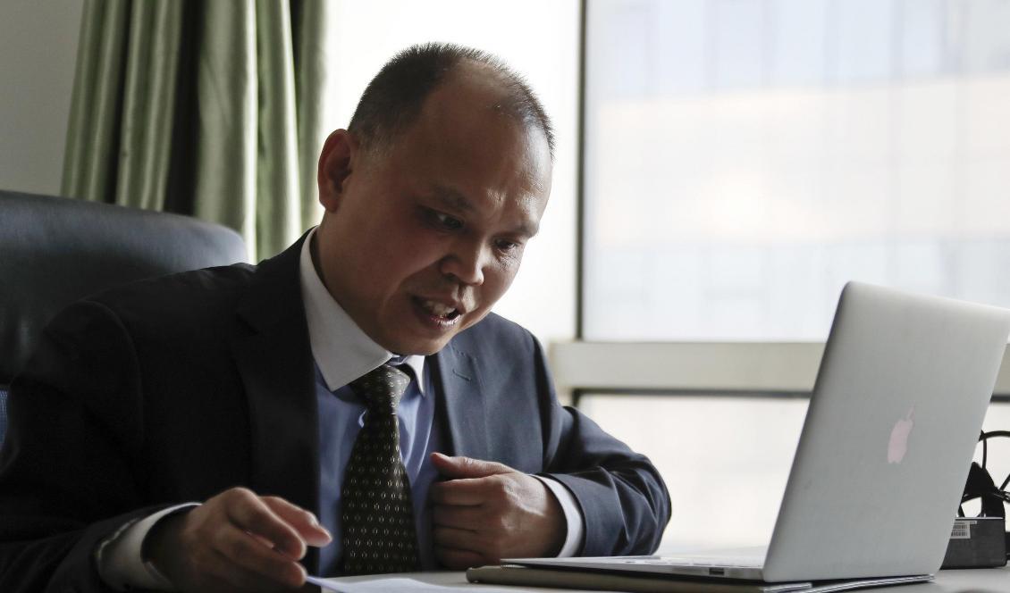Den frihetsberövade kinesiske advokaten Yu Wensheng. Foto: Andy Wong/AP/TT-arkivbild
