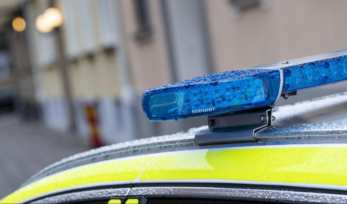 


Fem personer greps i Västerås natten till lördag misstänkta för människorov. Alla fem anhölls senare. Foto: Johan Nilsson/TT-arkivbild                                                                                                                                                