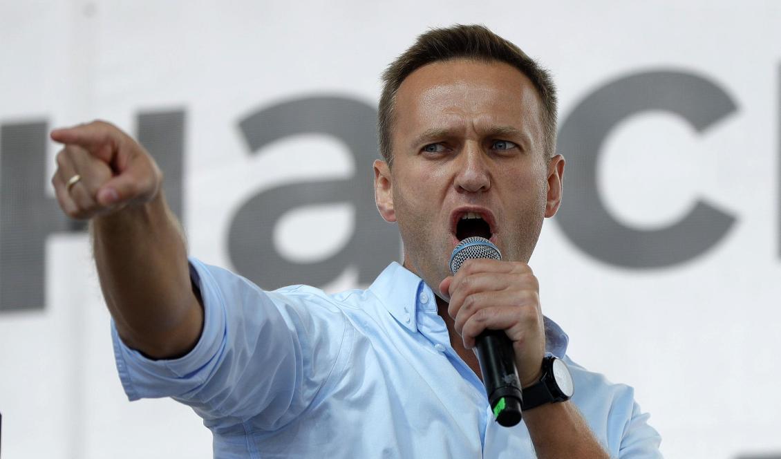 Aleksej Navalnyj sitter frihetsberövad sedan en vecka. Foto: Pavel Golovkin/AP/TT-arkivbild
