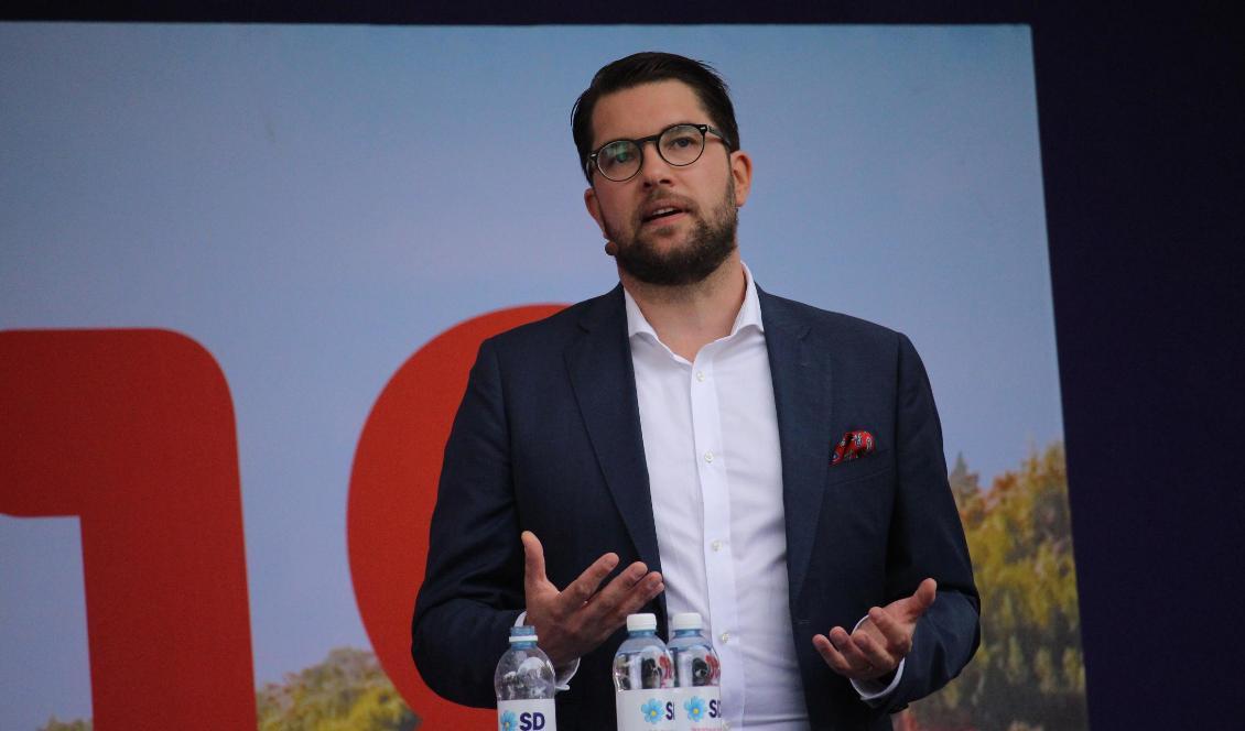 



Sverigedemokraterna går starkt framåt i en ny undersökning. Foto: Susanne W Lamm/Epoch Times-arkivbild                                                                                                                                                                                                