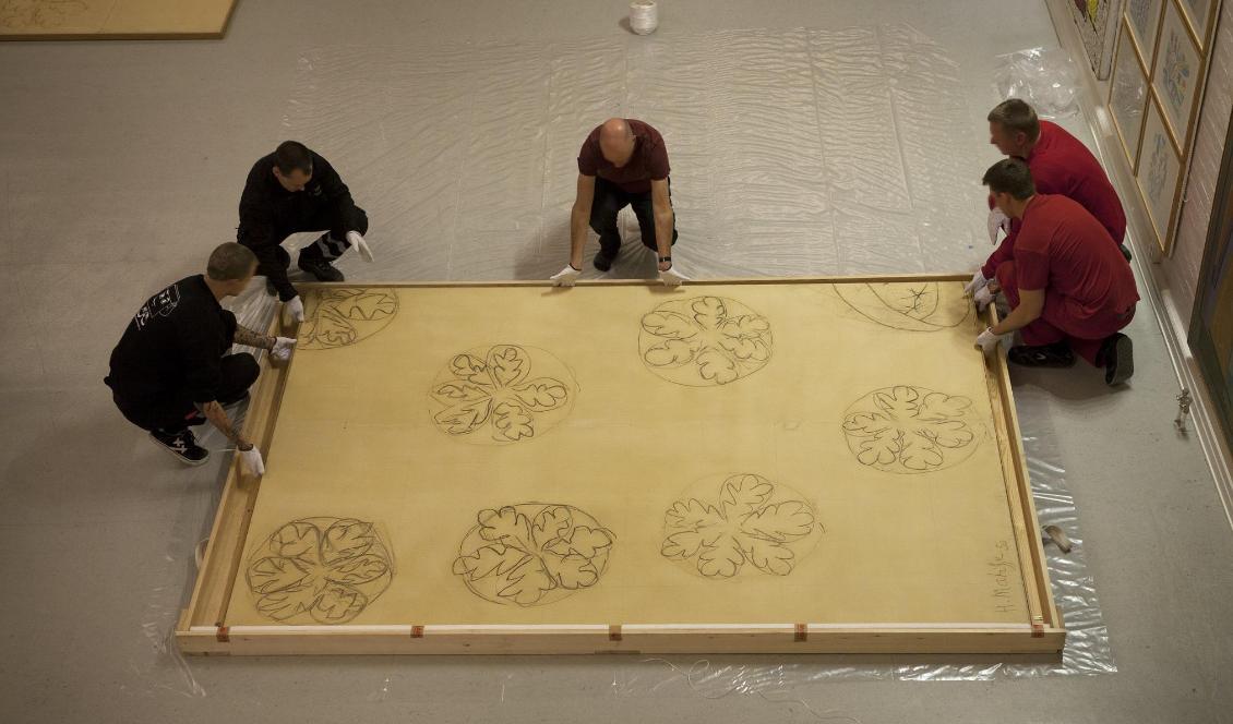 Nedtagning av Matisse på Skissernas museum i Skåne som blev årets museum förra året. Foto: TT-arkivbild