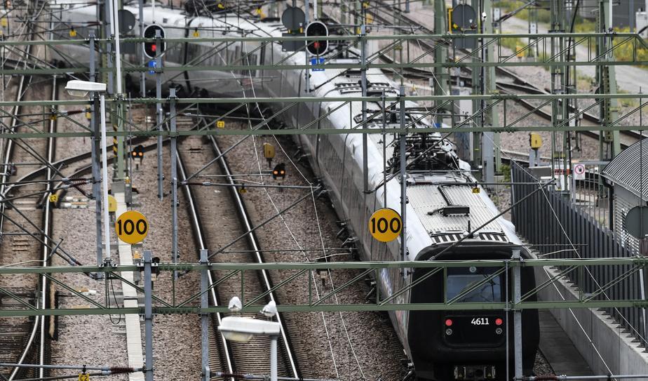 
Det ställs hårda krav på hur fordonen ska se ut och vilka miljökrav de ska uppfylla, det påverkar priset, enligt forskare. Foto: Johan Nilsson/TT-arkivbild                                                