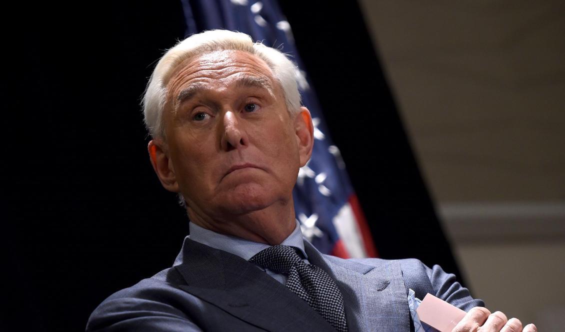 
Roger Stone, Donald Trumps tidigare rådgivare, stämmer justitiedepartementet. Bilden är från en presskonferens den 31 januari 2019 i Washington D.C. Foto: Andrew Caballero-Reynolds/AFP via Getty Images                                            