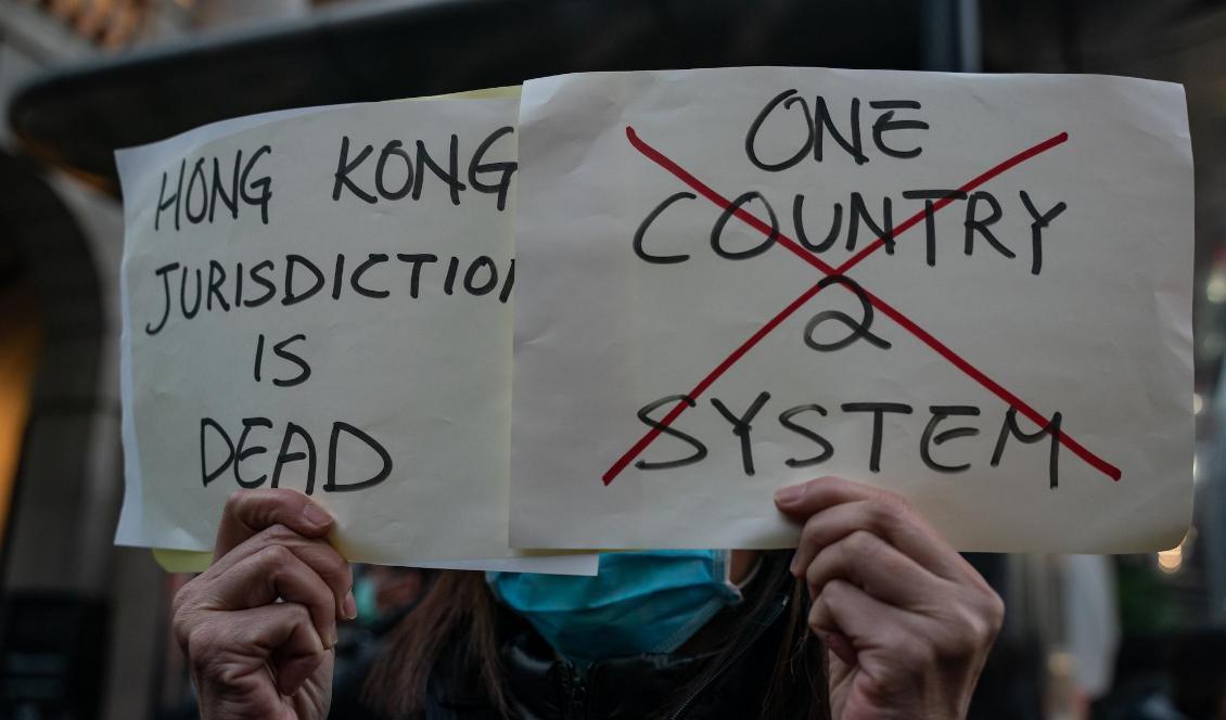 



Även om Hongkong försöker få de två danska parlamentarikerna utlämnade är det mycket tveksamt om de kan lyckas då inget utlämningsavtal finns mellan Danmark och Hongkong. Foto: Anthony Kwan/Getty Images

                                                                                                                                                                                
