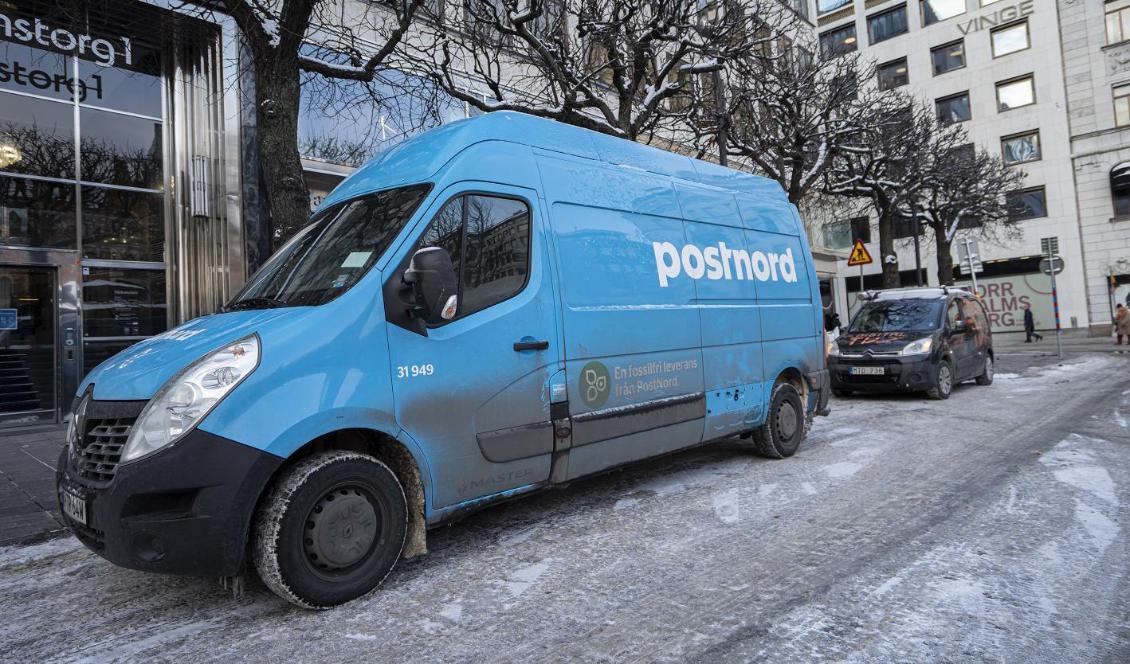 
Postnord hade fullt upp med att leverera paket under december då handeln på internet den månaden ökade med 50 procent jämfört med samma period 2019. Det visar bolagets rapport E-barometern. Foto: Sofia Drevemo                                            