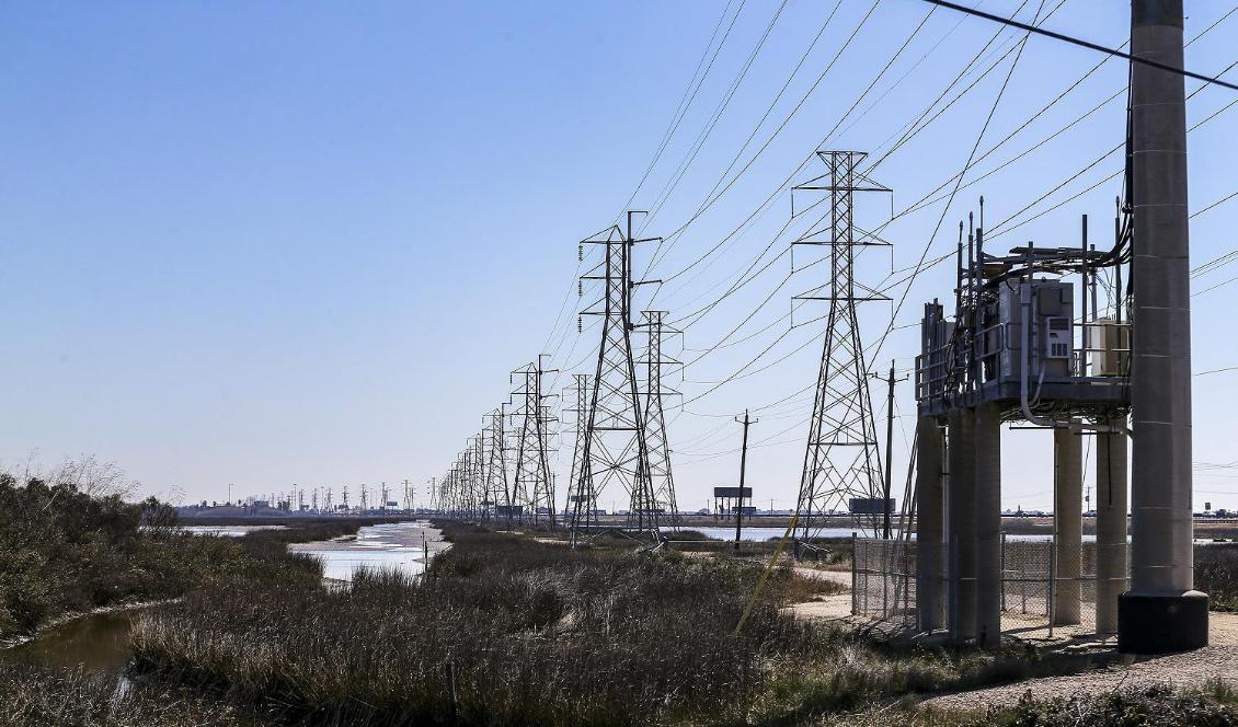 





Elnät i Texas City i delstaten Texas i USA den 19 februari 2021. Foto: Thomas Shea/AFP via Getty Images                                                                                                                                                                                                                                                                        