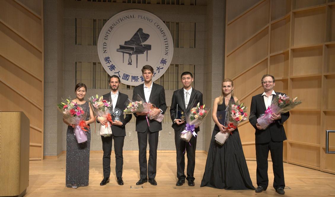 2019 vann Vladimir Petrov tävlingens guldpris. Juryn gillade hans sensitivitet kombinerad med teknisk skicklighet, känsla och fantasi.  Foto: NTD