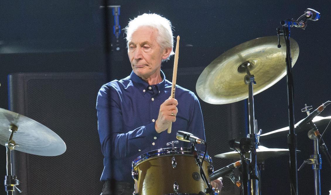 Charlie Watts, som fyllde 80 år i juni, var med i Rolling Stones sedan starten 1962. Arkivbild. Foto: Michel Euler/AP/TT