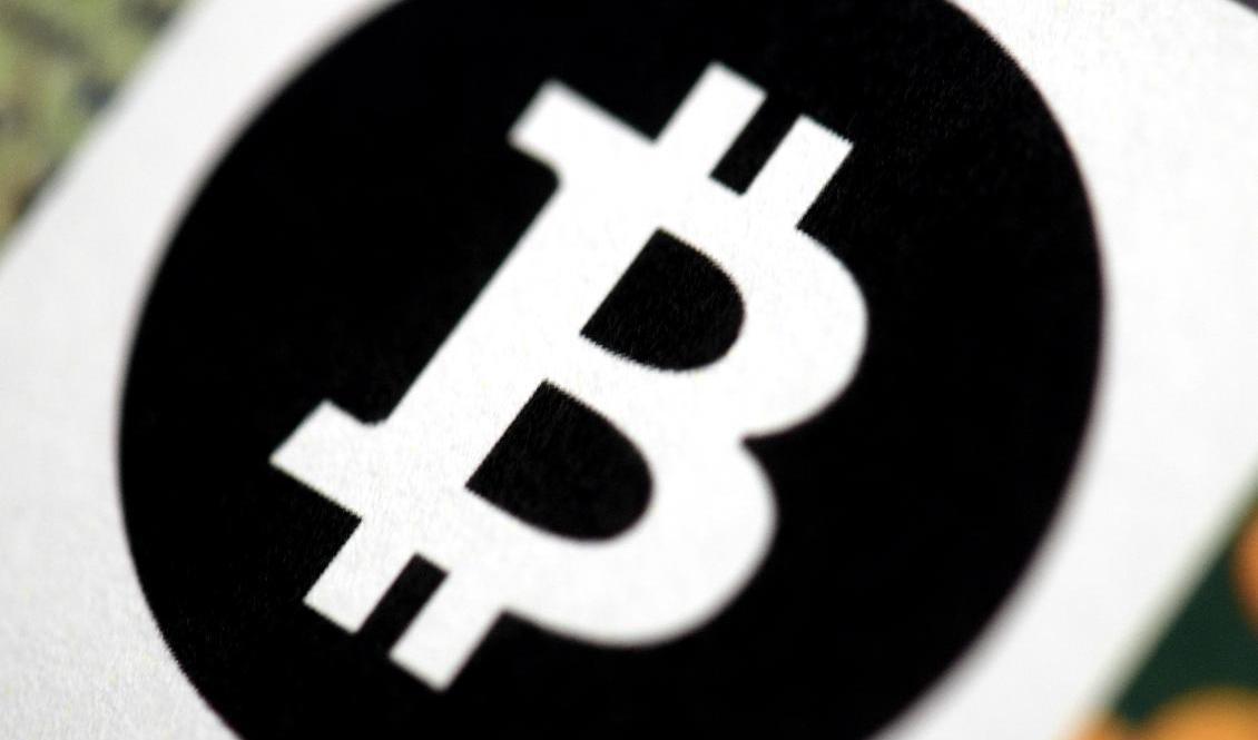 Kryptovalutan bitcoin lyfter inför börsnotering av en så kallad ETF-fond som ska handla i terminskontrakt för kryptovalutor. Arkivbild. Foto: Janerik Henriksson/TT