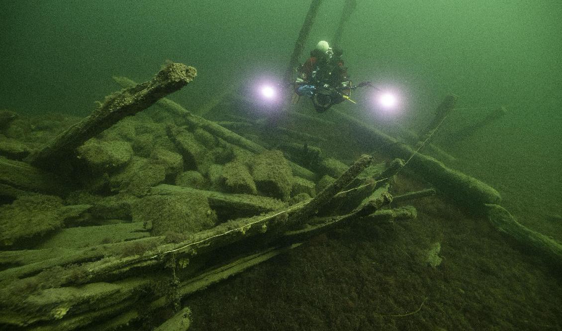 Sex gamla skeppsvrak har identifierats i Djupasund utanför Karlskrona. På bilden skeppet Simpan. Foto: Jim Hansson/SMTM/TT