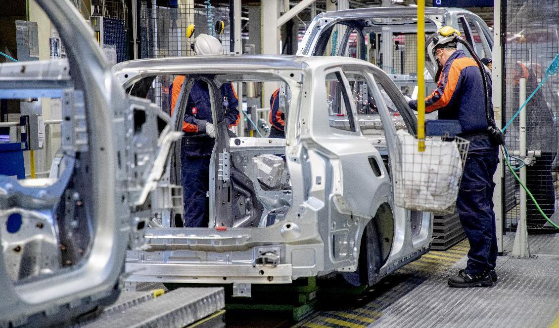 
Volvo Cars har som andra biltillverkare problem på grund av halvledarbristen. Foto: Arkivbild. Adam Ihse/TT                                            