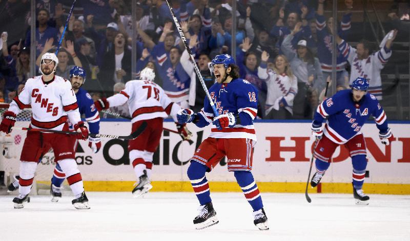 
New York Rangers besegrade Carolina Hurricanes i den sjunde matchen i andra slutspelsomgången. Nu väntar Tampa Bay Lightnings i konferensfinalen. Foto: Bruce Bennett/Getty Images                                            