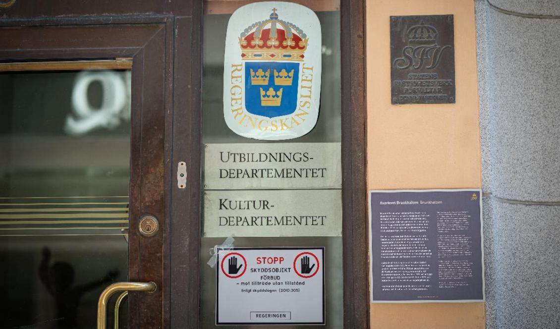 

Konstnärsalliansen är i opposition till den politik som främst byggts upp av (S) och samverkande organisationer med stark koncentration till Stockholm.
Det måste till en rejäl reform för att skapa bra grundvillkor för bild- och formkonstnärer. Foto: Sofia Drevemo                                                                                        