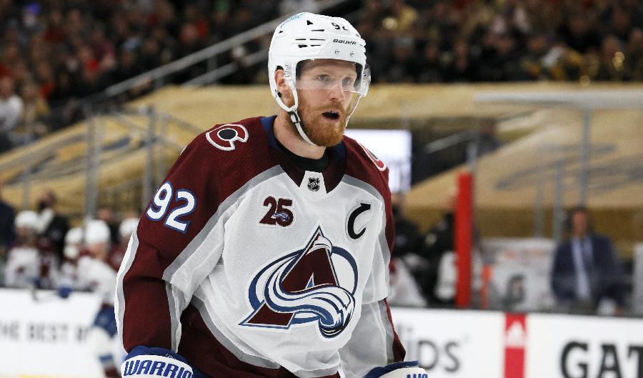 


Gabriel Landeskog är lagkapten för Colorado Avalanche och har lyckats leda sina lagkamrater hela vägen till finalen i Stanley Cup. Foto: Ethan Miller/Getty Images                                                                                                                                    