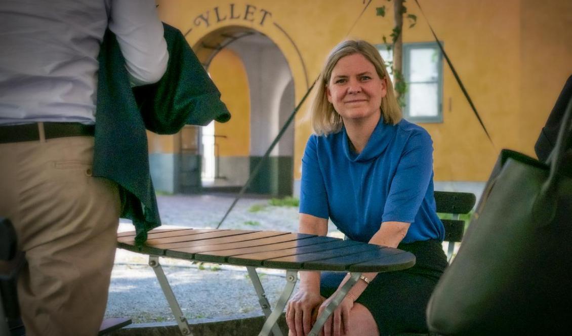

Till skillnad från senaste Almedalsveckan då Stefan Löfven valde att inte delta så befann sig Magdalena Andersson på plats. Foto: Bilbo Lantto                                                                                        