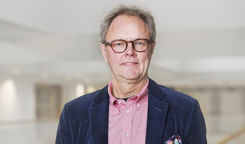 


Tandvård utanför de större orterna och tillströmning av nya tandläkare är viktiga frågor enligt Anders Jonsson. Foto: Creative Commons                                                                                                                                    