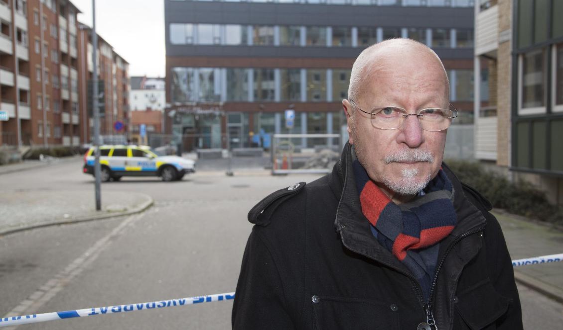 Förre överåklagaren Sven-Erik Alhem är numera ordförande för Brottsofferjouren. Alhem är starkt kritisk till att dömda personer kan smita undan ett utdömt fängelsestraff som efter några år preskriberas. Foto: Stig-Åke Jönsson/TT