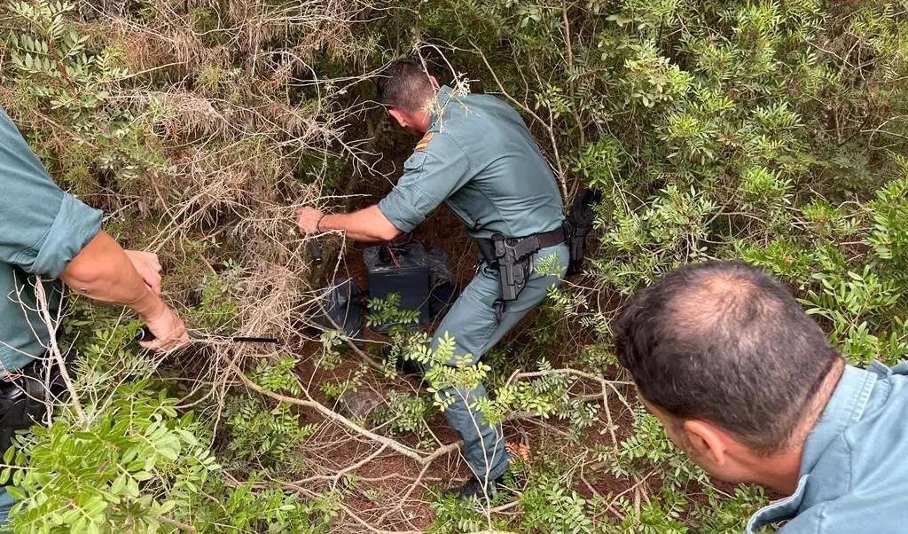 
Polis gjorde tillslag mot personer kopplade till den italienska maffian i Spanien. Foto: Europol                                            