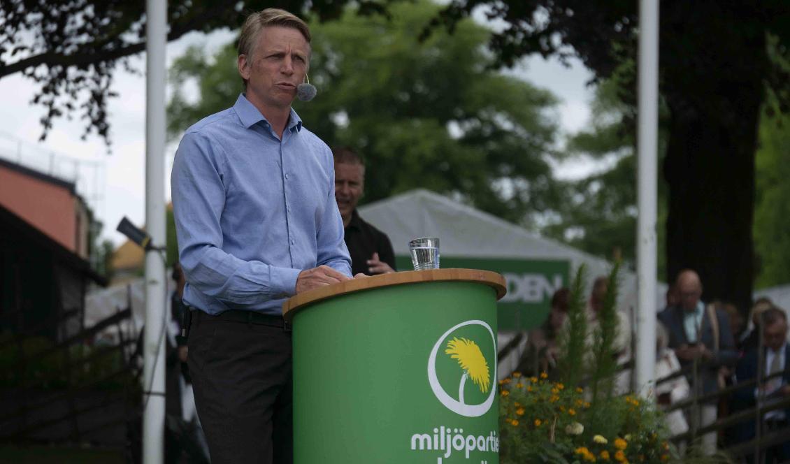 
Miljöpartiets språkrör Per Bolund talar i Almedalen på Gotland den 7 juli 2022. Foto: Bilbo Lantto                                            