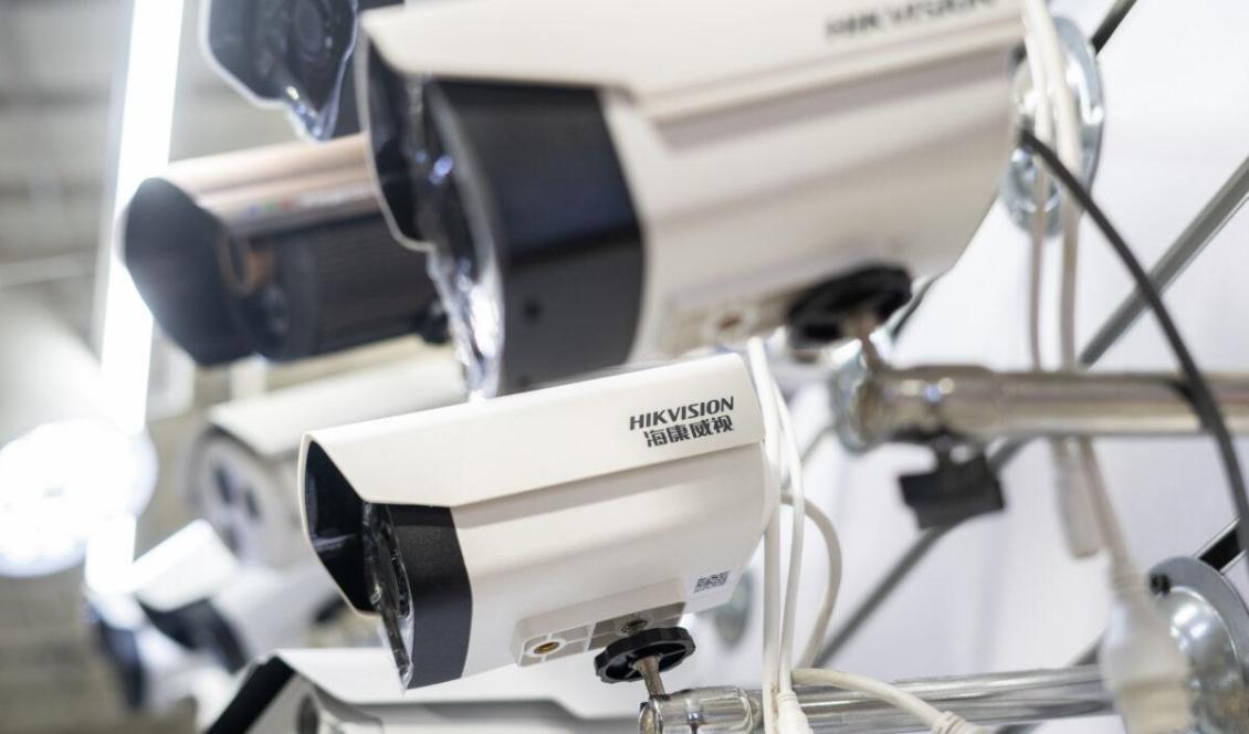 Övervakningskameror från Hikvision i ett köpcentrum i Peking i Kina den 24 maj 2019. Foto: Fred Dufour/AFP via Getty Images