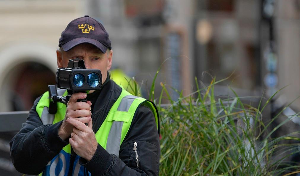 En orsak till att antalet återkallade körkort minskade under 2022 jämfört med året innan är polisens trafikkontroller. Foto: Anders Wiklund/TT