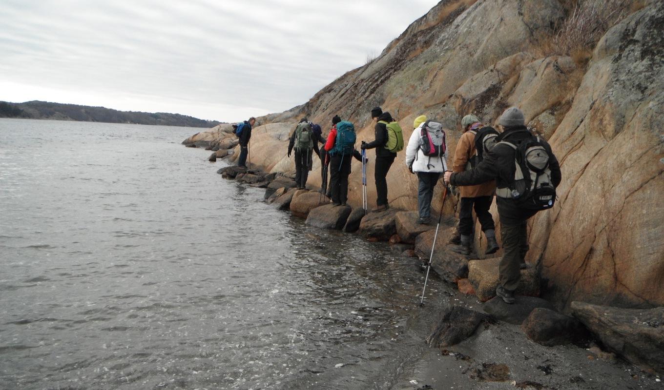 Den varierande naturen leder till både yttre och inre upplevelser. Att vandra med andra ger såväl naturupplevelser som möjligheten att komma varandra närmare. Foto: Privat