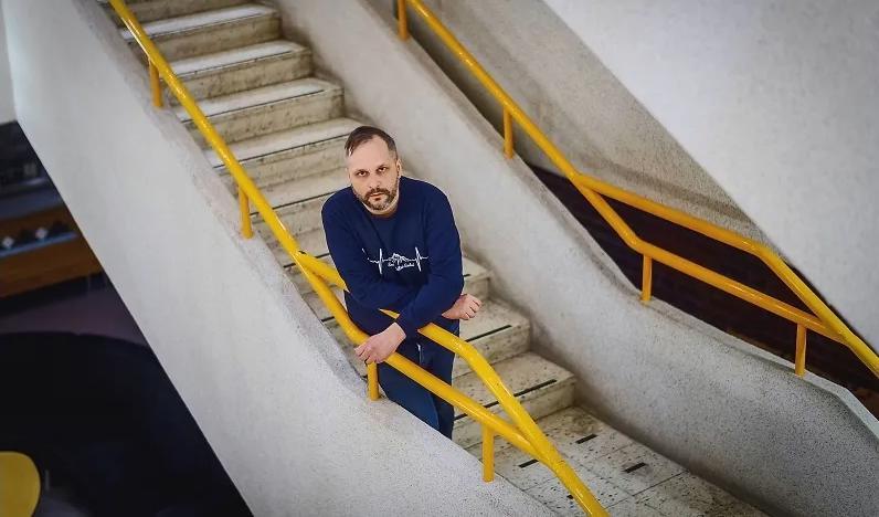 Genom att förankra miljöfrågorna lokalt har Henrik Blind i Jokkmokk lyckats betydligt bättre än Miljöpartiets toppar i Stockholm. Foto: Paul Wennerholm/TT