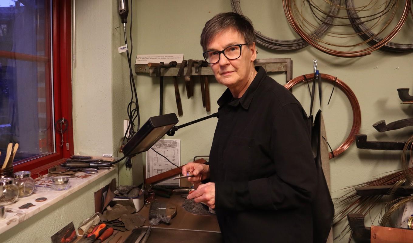 Michaela Ivarsdotter är kopparslagarmästare. Det var hon som kom på idén att starta ett projekt där man lyfter fram hantverksmästare som förebilder. Foto: Anton Nilsson