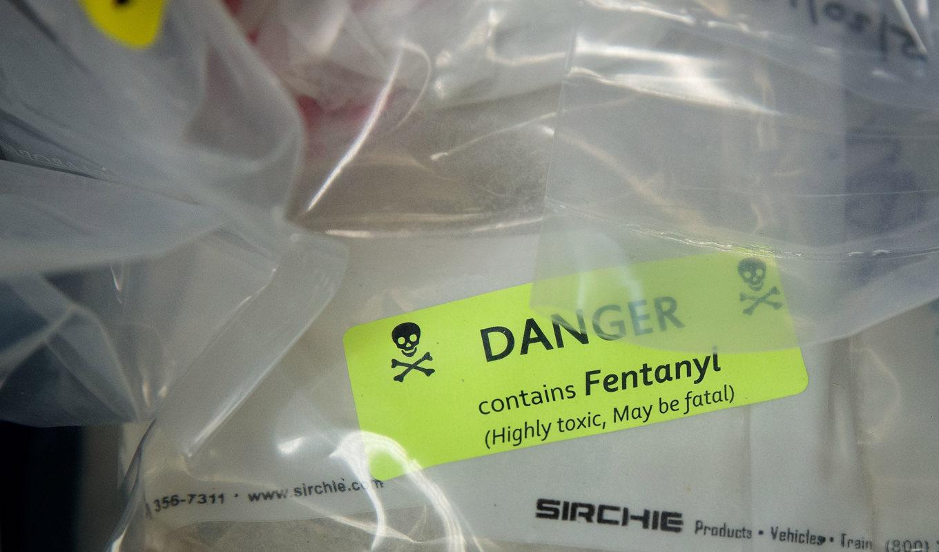 Flera ledare för den mexikanska Sinaloa-kartellen och flera ägare till kinesiska företag åtalas för fentanylhandel i USA. Foto: Drew Angerer/Getty Images