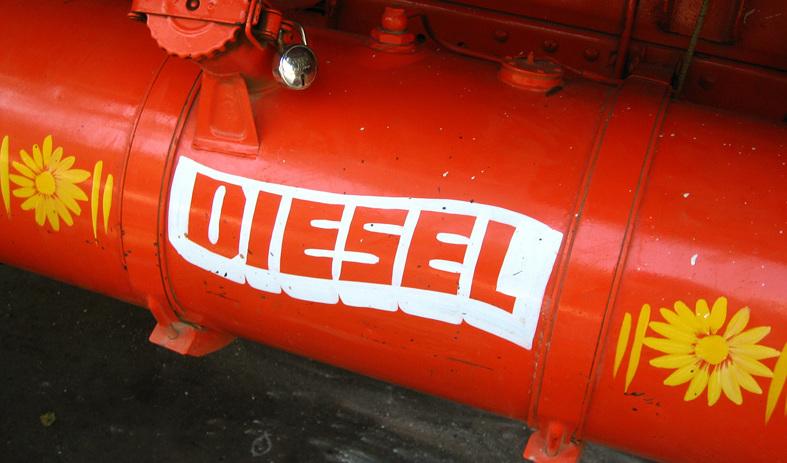Polisen i Skaraborg har sedan årsskiftet 2022/2023 tampats med omfattande dieselstölder, samt olaga vidareförsäljning av drivmedlet (häleri). Foto: Meena Kadri (CC BY 2.0)