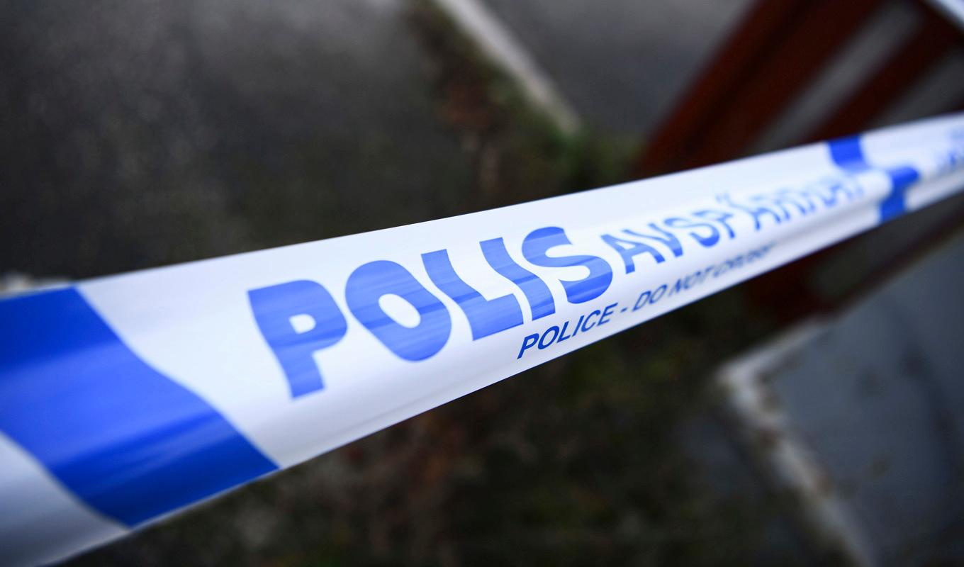 Mannen bar på en yxa och en gardinstång när han greps. Arkivbild. Foto: Tim Aro/TT