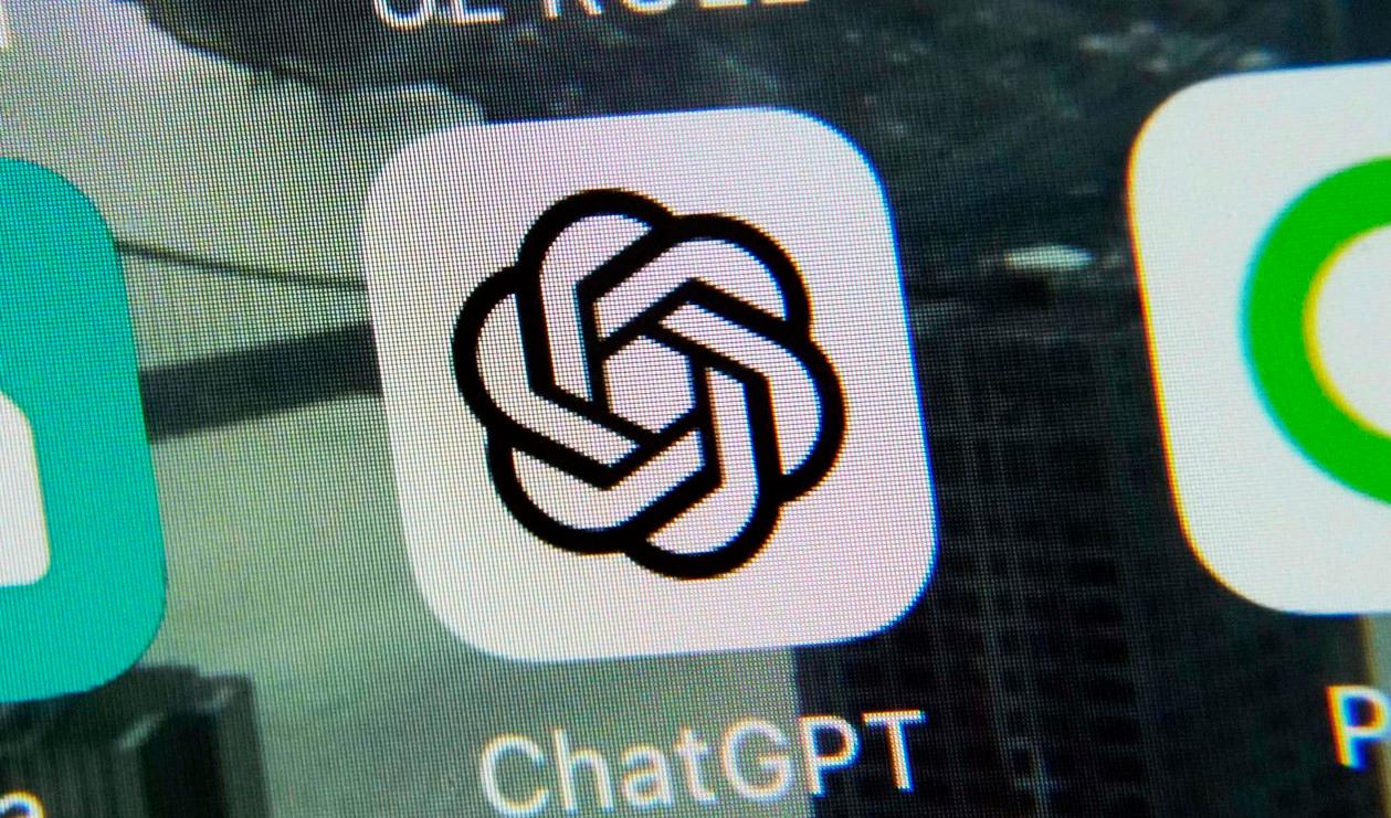 Det diskuteras avtal om ersättning till nyhetsmedier från textrobotar som Chat GPT. Arkivbild Foto: Richard Drew AP/TT