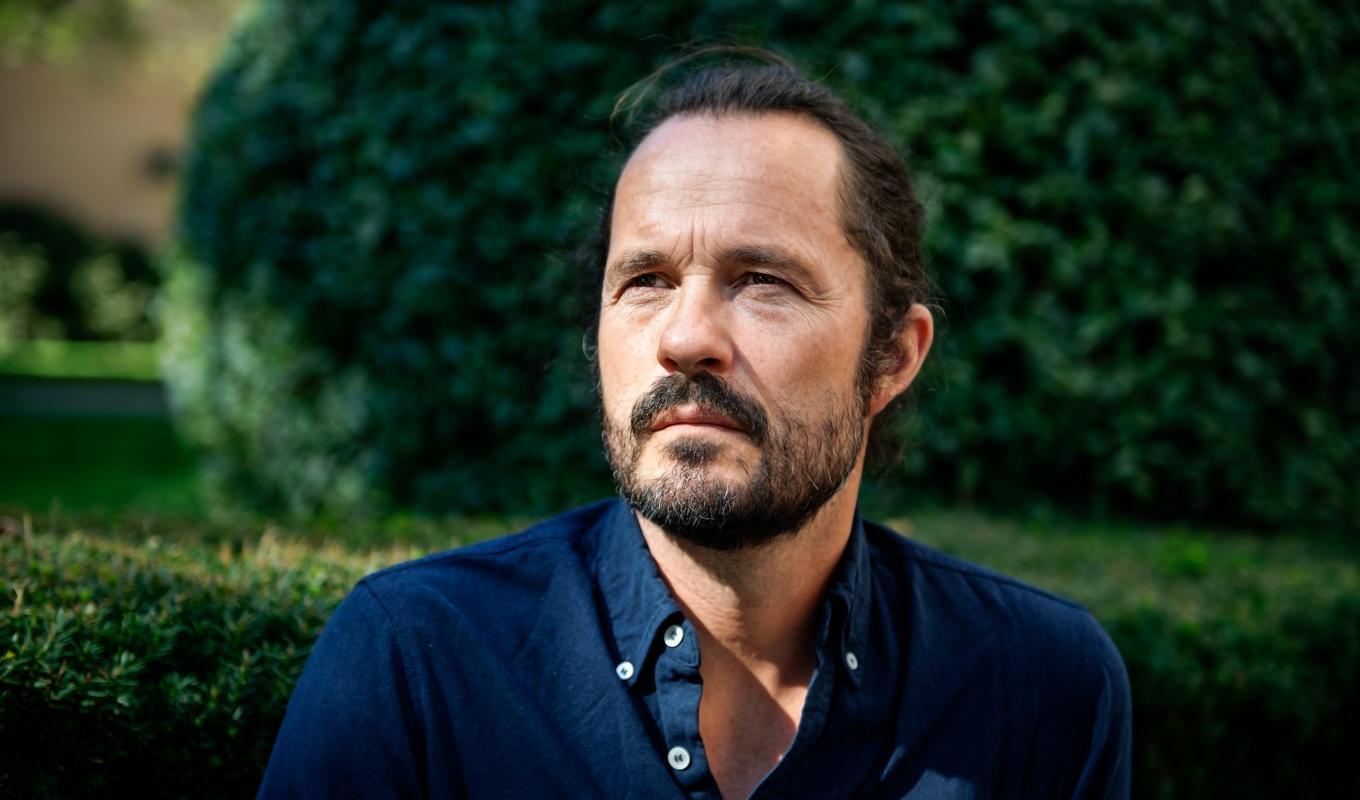 Journalisten och författaren Jens Liljestrands nyvunna insikter om tillståndet i Sverige ger Lotta Gröning hopp om att utvecklingen kan vändas. Foto: Duygu Getiren/TT