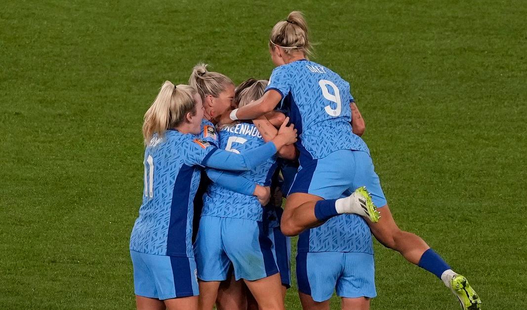 England är klart för final i fotbolls-VM. Foto: Mark Baker/AP/TT