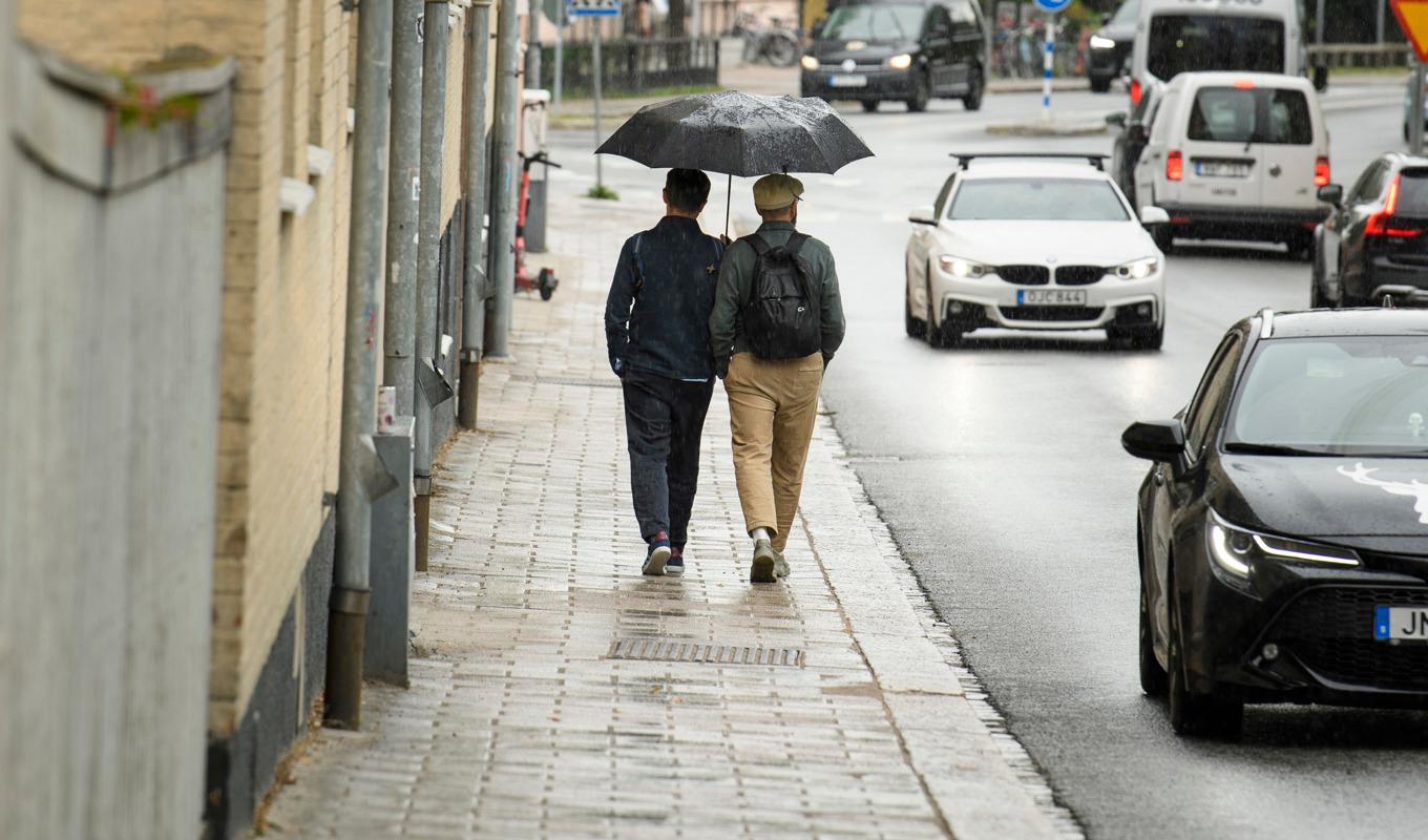 SMHI varnar för skyfallsliknande regn i bland annat Uppsala. Arkivbild. Foto: Oscar Olsson/TT