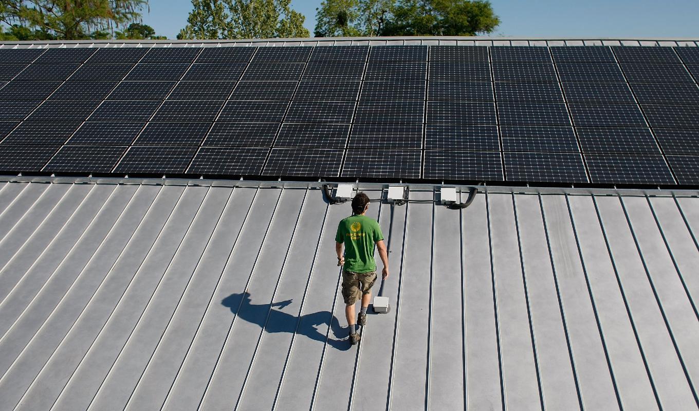 Rekordmånga ärenden om solcellsanläggningar har inkommit till Allmänna reklamationsnämnden. En aktör spår en lavin av reklamationer i framtiden. Foto: Joe Raedle/Getty Images