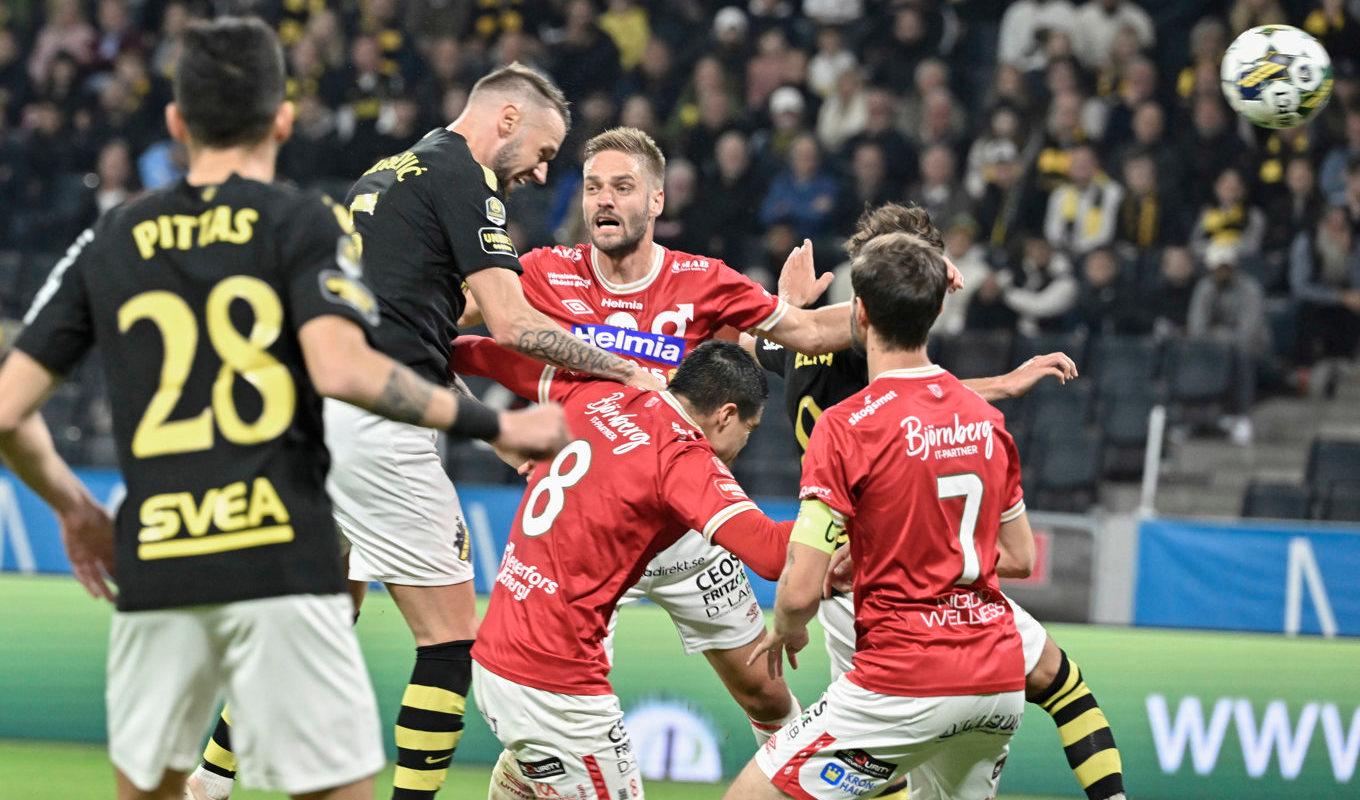 Lagkapten Alexander Milosevic nickar in 1–0 i AIK:s ödesmatch mot Degerfors. Foto: Henrik Montgomery/TT