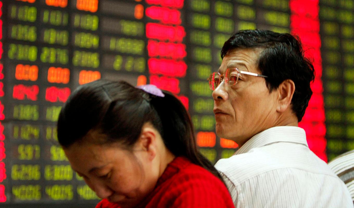 Utvecklingen på Asiens ledande börser spretar, med uppgång i Tokyo och nedgång i Hongkong. Arkivbild. Foto: Eugene Hoshiko/AP/TT