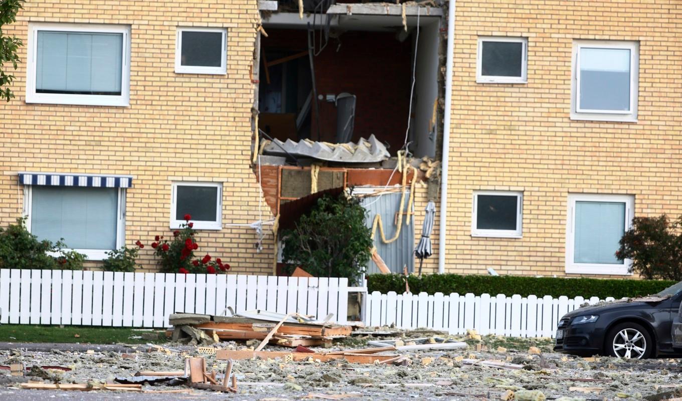 En kraftig explosion inträffade i ett bostadshus i Linköping i tisdags morse. Foto: Stefan Jerrevång/TT