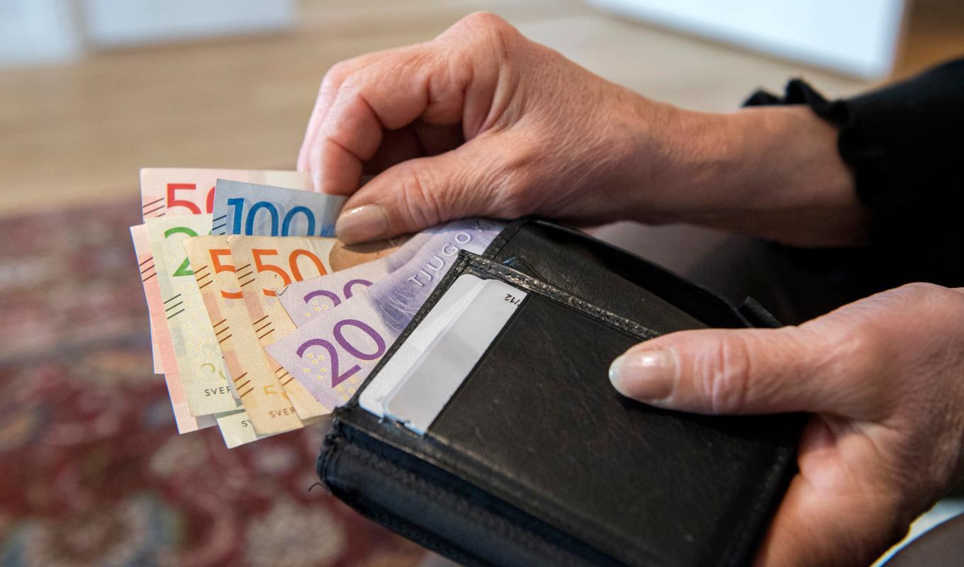 Enligt flera storbanker kommer inflationen sannolikt att falla betydligt. Arkivbild. Foto: Henrik Montgomery/TT