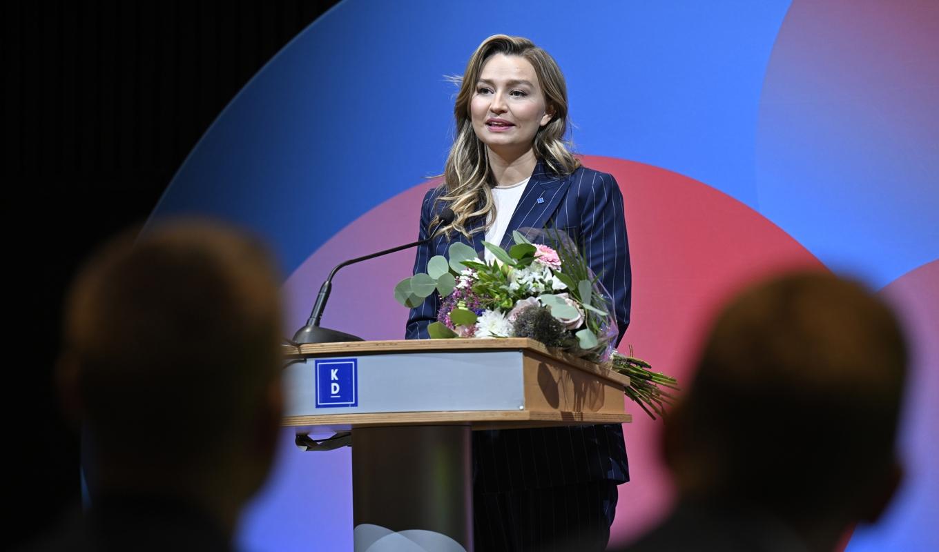 Ebba Busch (KD) valdes om som partiledare på Kristdemokraternas riksting i Helsingborg. Foto: Johan Nilsson/TT