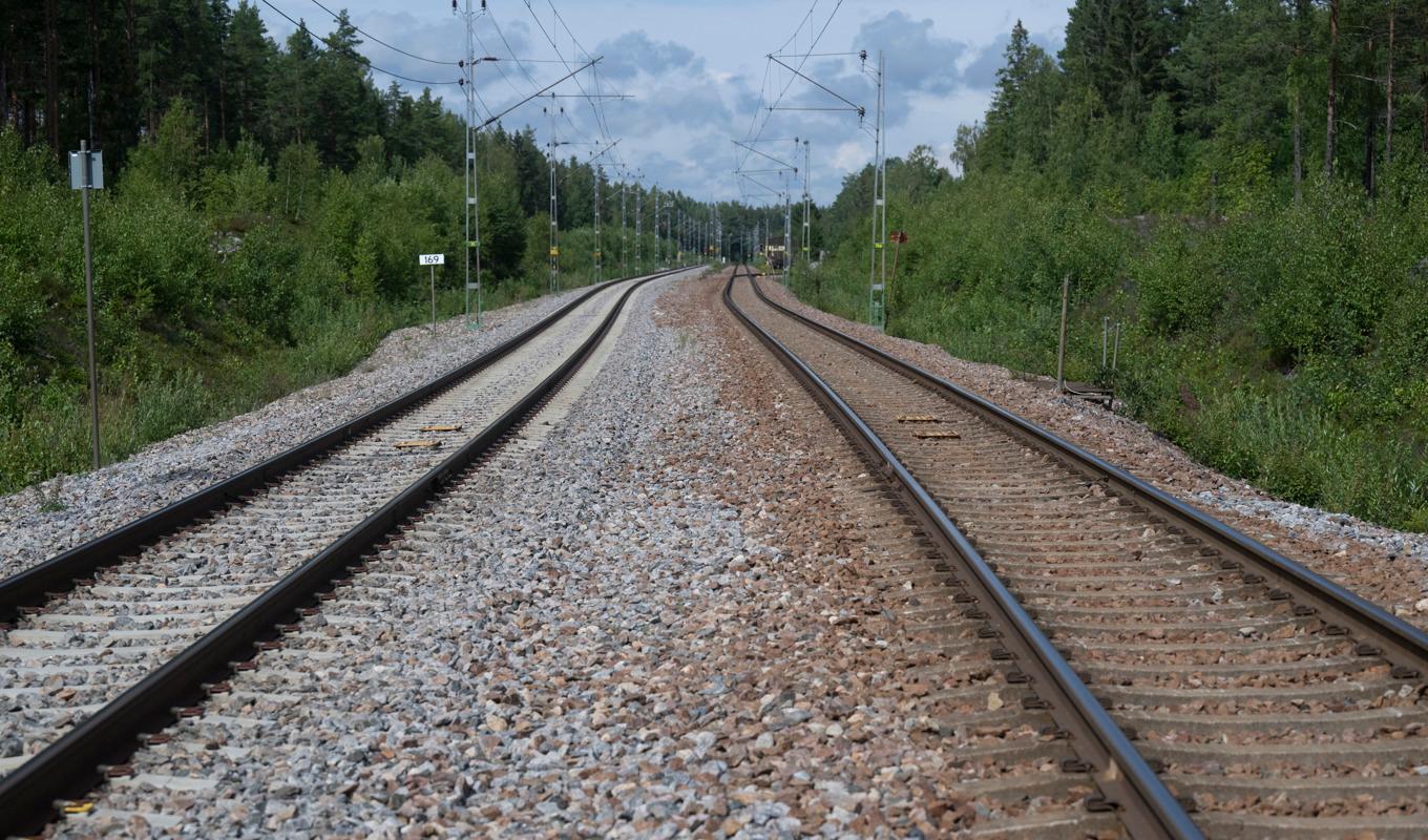 Ett medlemskap i Nato skulle kräva att omfattande satsningar görs på den svenska järnvägen, enligt Försvarsmakten. Arkivbild. Foto: Fredrik Sandberg/TT