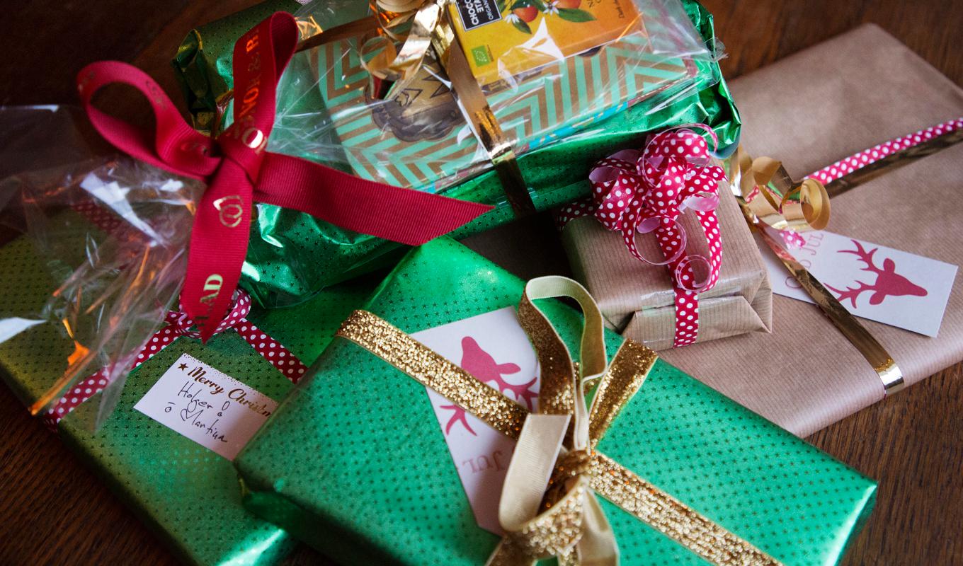 Blir det någon julklapp i år? Inte överallt, visar en granskning som Kommunalarbetaren har gjort. Arkivbild. Foto: Martina Holmberg/TT