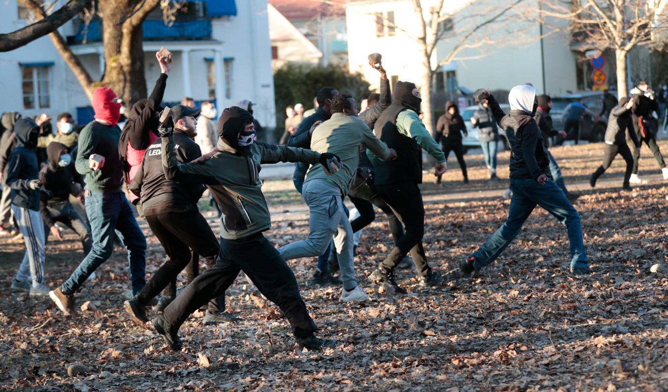 Politiker, medier och utbildningsvärlden har i decennier agerat som om det inte finns någon motsättning mellan multikulturalism och demokrati. FOTO: KICKI NILSSON/TT